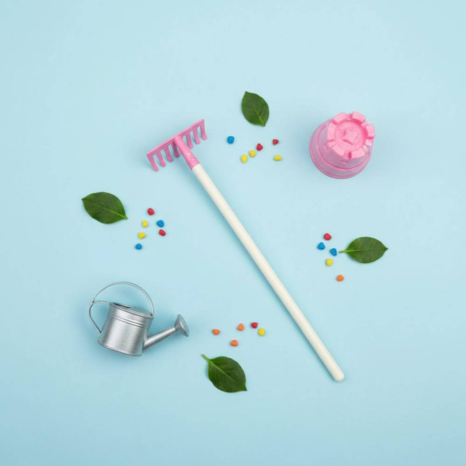 4 Pieces Kids Sand Shovel Set  - Outdoor Kid recensione e prezzo