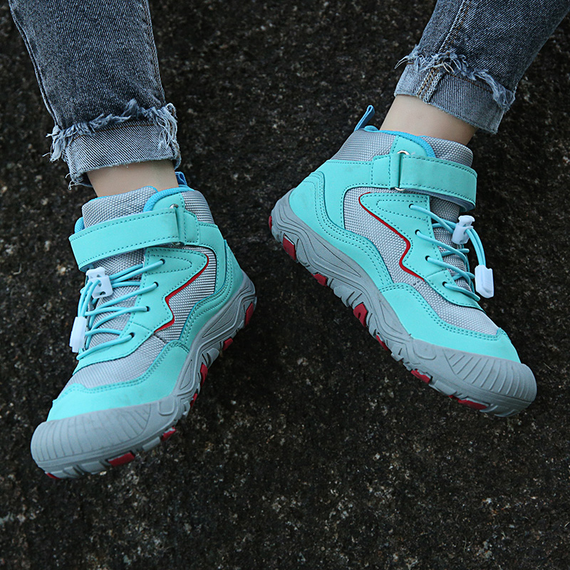 Outdoor anti slip Hiking Shoes - Kids Outdoor Climber recensione e prezzo