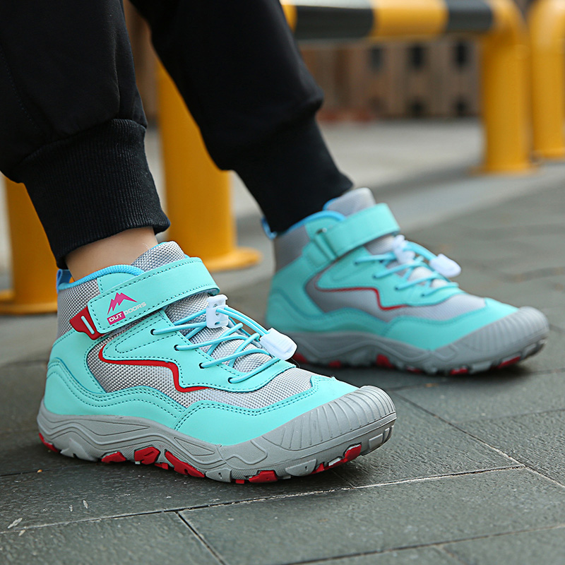 Outdoor anti slip Hiking Shoes - Kids Outdoor Climber recensione e prezzo