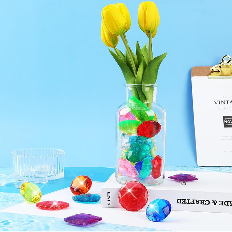 Children Colored Plastic Gem T - Kids Outdoor Activity Centre recensione e prezzo